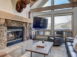 The Pines Lodge, a RockResort