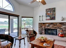 Country Club Home 2 BR, 2 BA and Den about 1 Mi to Golf