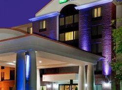Holiday Inn Express & Suites Chesapeake, an IHG Hotel