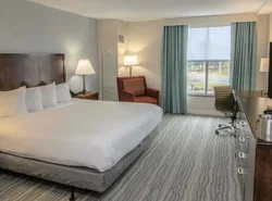 DoubleTree by Hilton Norfolk Airport