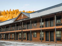 High Creek Lodge and Cabins