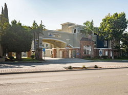 Super 8 by Wyndham Torrance LAX Airport Area