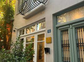 Belle Athenes - Luxury Rooms at Monastiraki Railway Station Accommodation Houston