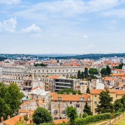 Pula Accommodation Houston