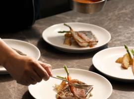 dusitD2 Samyan Bangkok Accommodation Houston