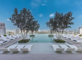 Eastin Grand Hotel Phayathai Accommodation Houston