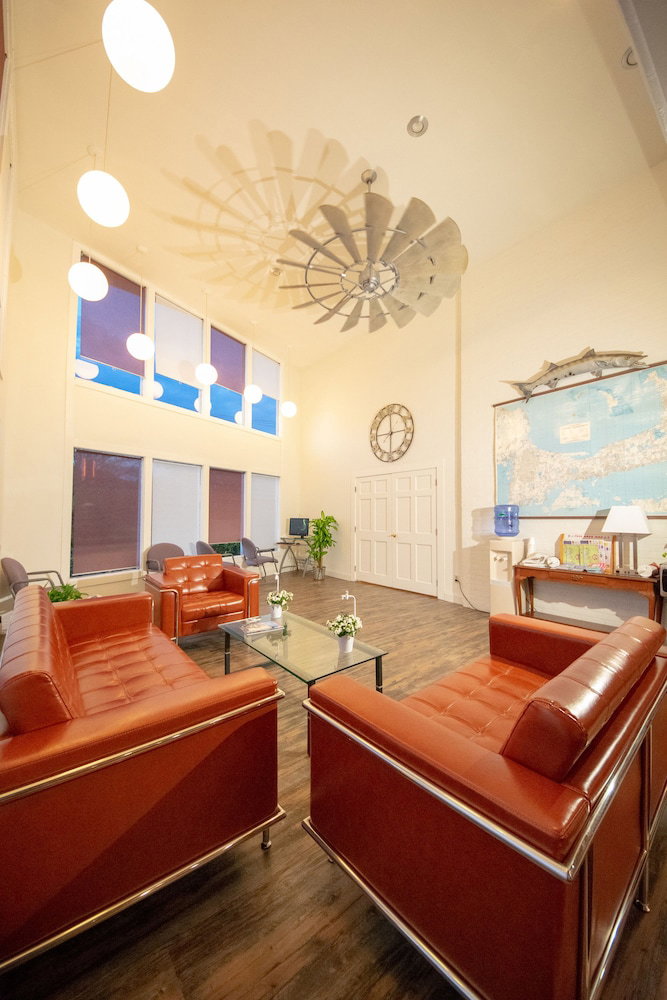 Cape Sands Inn - thumb 2