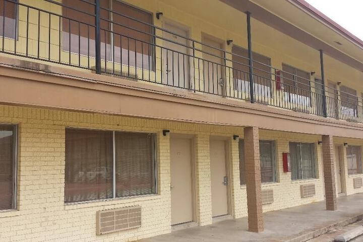 Express Inn - Bay City - thumb 1