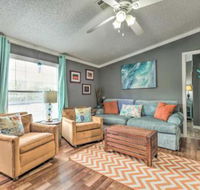 Modern Homosassa Home w / Yard Deck  Fire Pit - Accommodation Houston