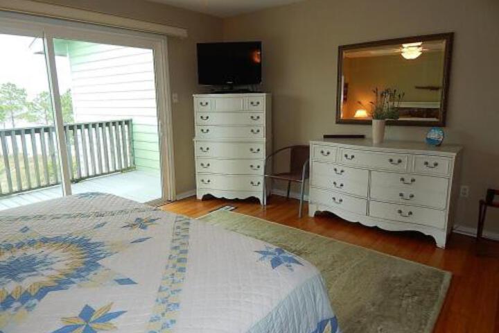 037 Sandcastle - thumb 1