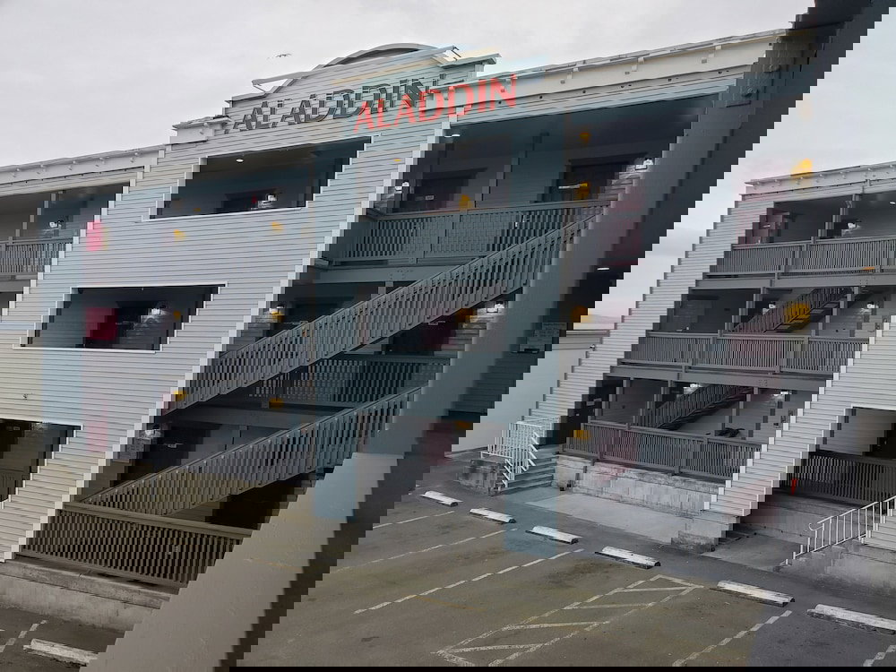 Aladdin Motor Inn - thumb 2