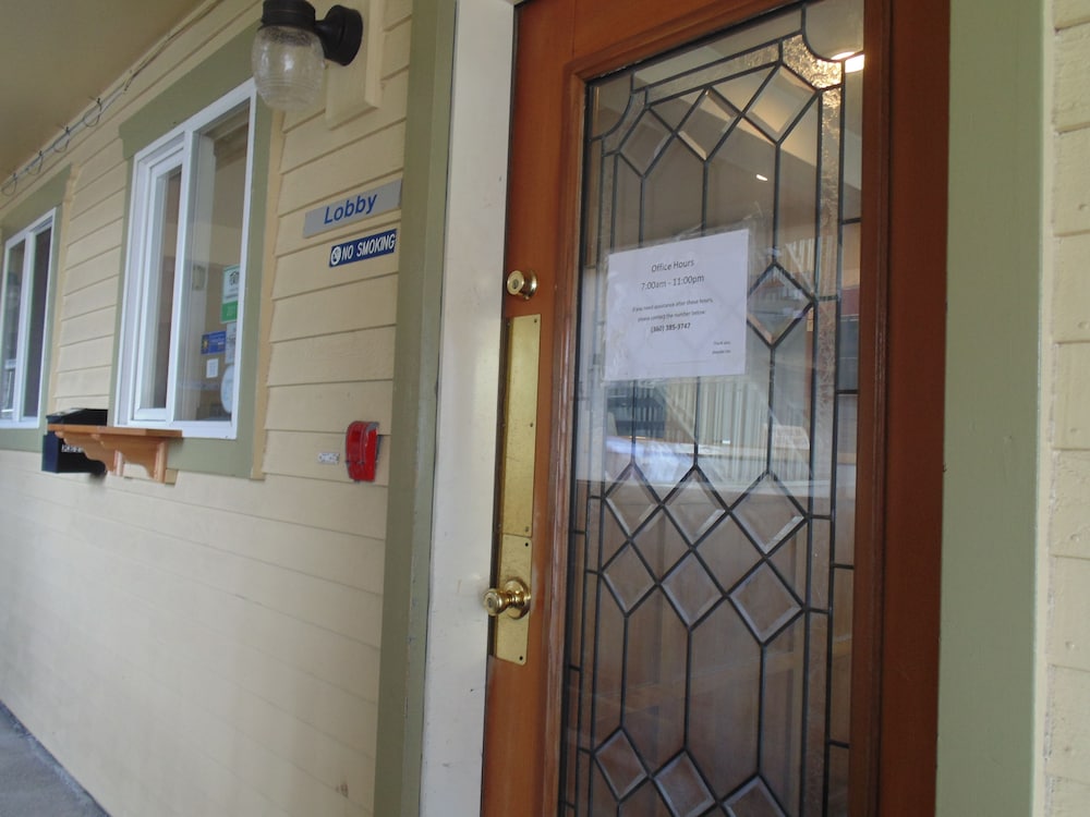 Aladdin Motor Inn - thumb 1