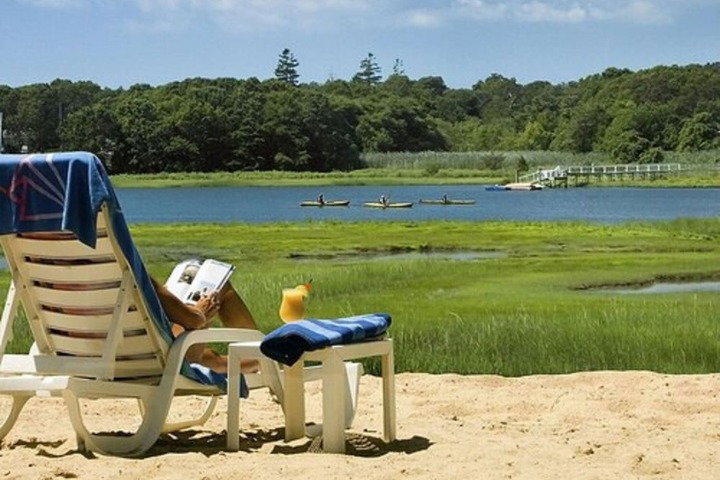 Bayside Resort Hotel - thumb 1