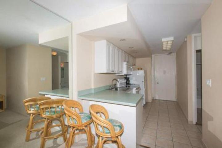 Ilikai Marina 1091 City View Studio - thumb 1