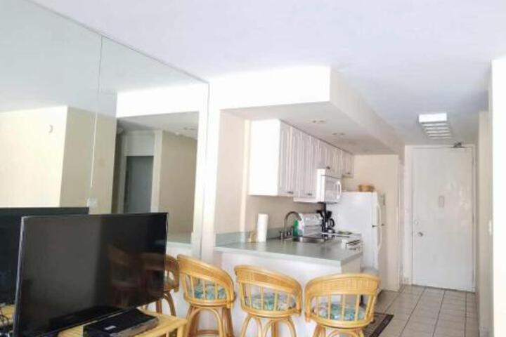 Ilikai Marina 1091 City View Studio - thumb 5