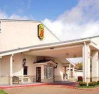 Super 8 by The Galleria / North Dallas - Accommodation Houston