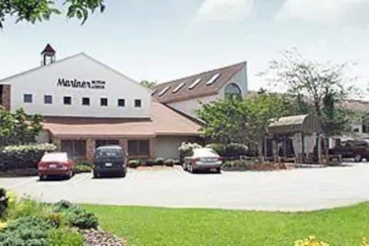 The Mariner Resort - thumb 1