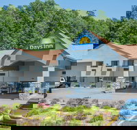 Days Inn by Wyndham Ashland - Accommodation Houston