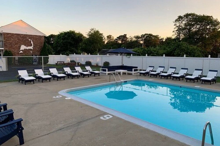 Hunters Green - Cape Cod. - thumb 6