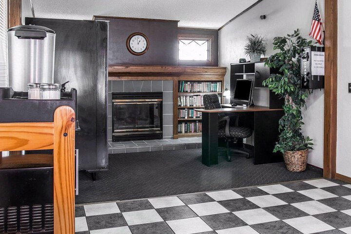 FairBridge Inn Express Battle Creek - thumb 6