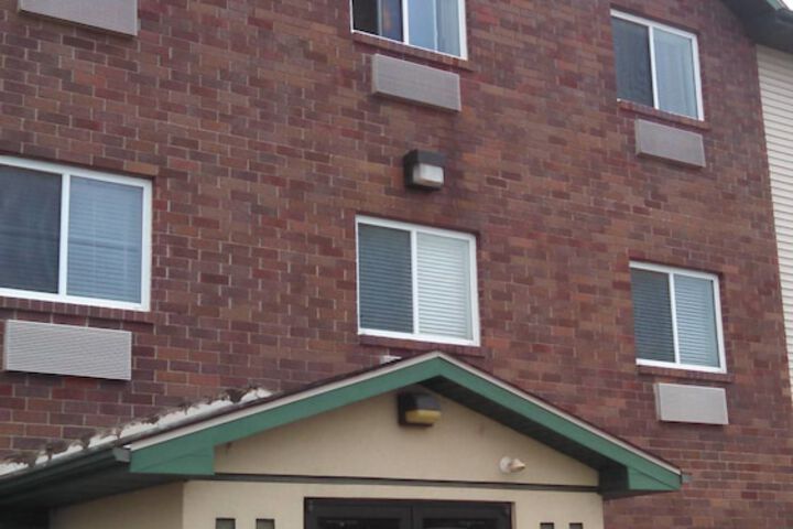 Capri Inn And Suites Of Beatrice - thumb 7