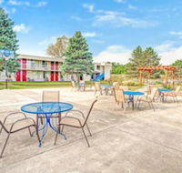 Travelodge by Wyndham Adrian - Accommodation Houston