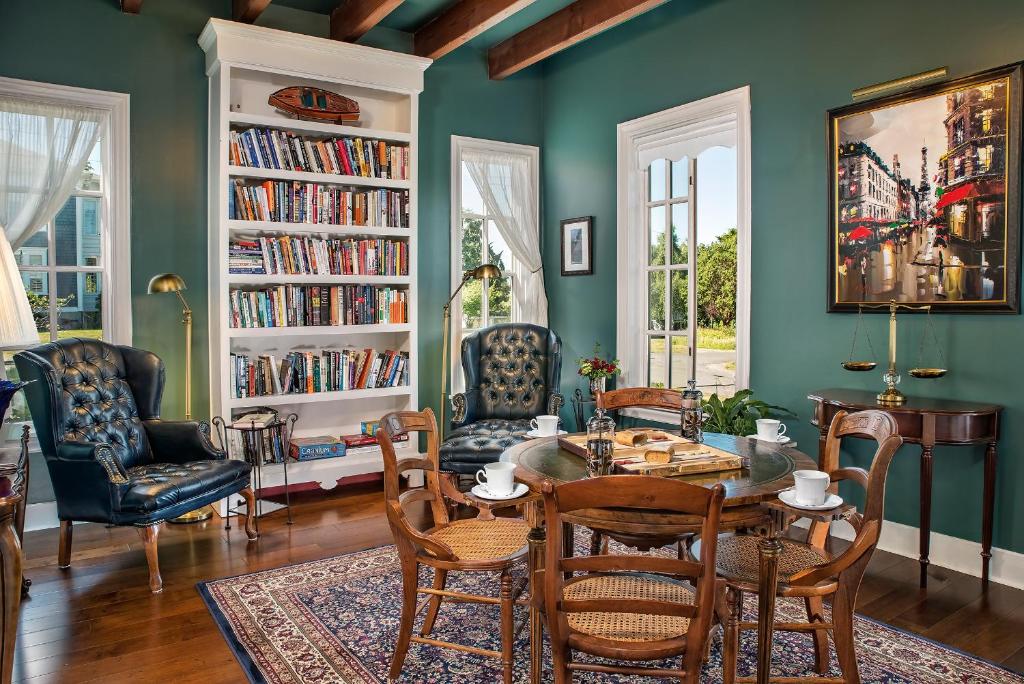 Ravenscroft Inn - thumb 1