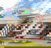 Holiday Inn Express  Suites Ashland an IHG Hotel - Accommodation Houston