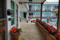 Ivanhoe Motel  Apartments