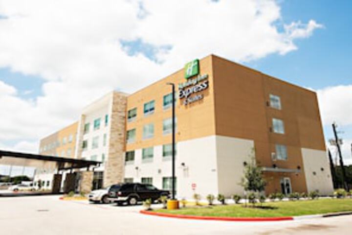 Holiday Inn Express & Suites Houston SW - Galleria Area, An IHG Hotel