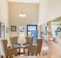 Econo Lodge - Accommodation Houston