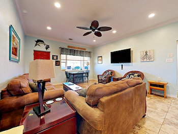 41Ir: Beach Retreat - Three Bedroom Home - thumb 4