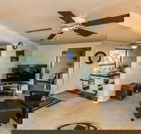 210 Miramar - Accommodation Houston