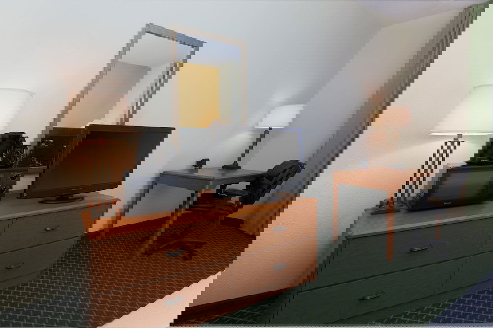 Zane Inn And Suites - thumb 4