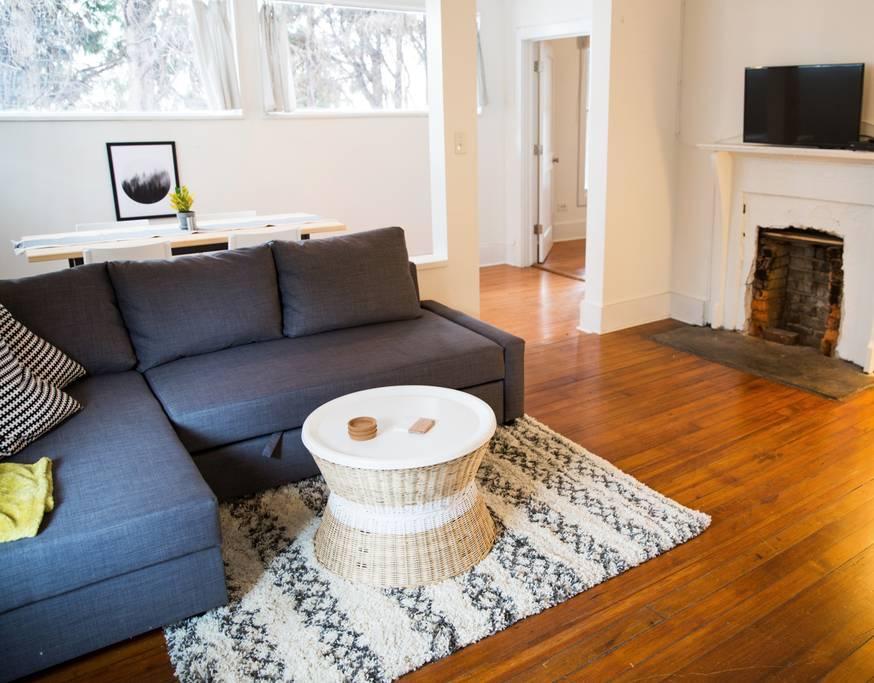 Yellow Door - thumb 2