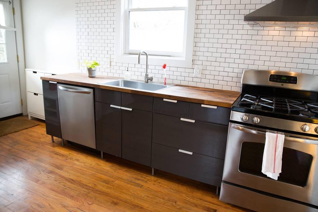 Yellow Door - thumb 3