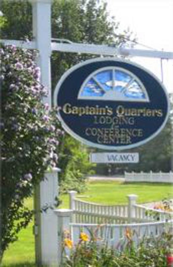 Captains Quarters Motel & Conference Center - thumb 4