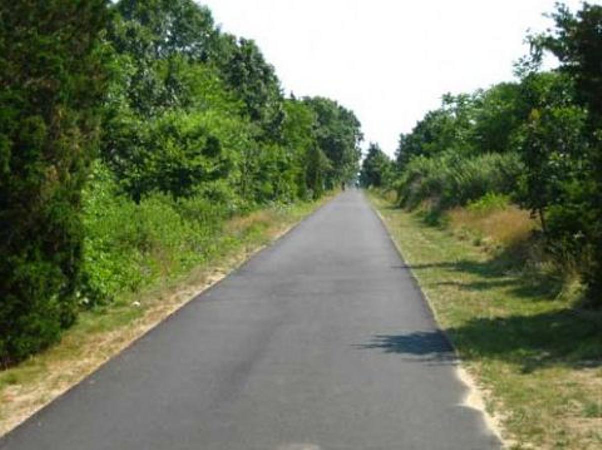 Captains Quarters Motel & Conference Center - thumb 19