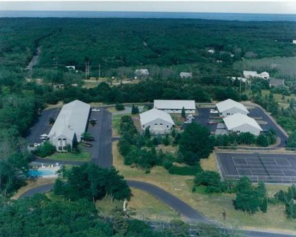 Captains Quarters Motel & Conference Center - thumb 16