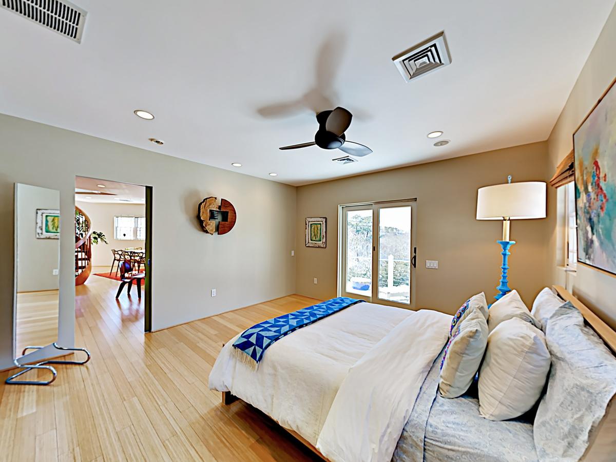 Iconic West End Home Home - thumb 19