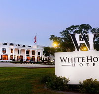 White House Hotel - Accommodation Houston