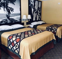 Super 8 by Wyndham Diberville Biloxi Area - Accommodation Houston