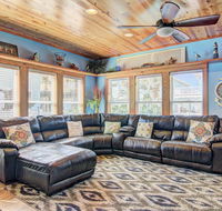 VW67 - Whale of a Time - Accommodation Houston