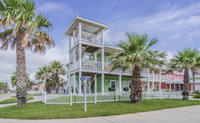 191Fd Eagles Nest Home Accommodation Houston
