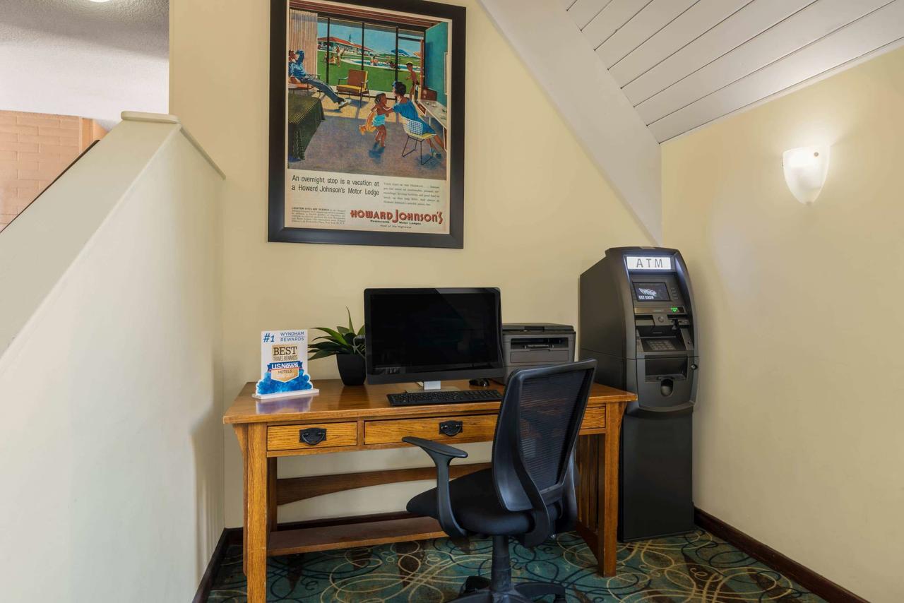 Howard Johnson By Wyndham Albuquerque Midtown - thumb 38