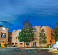 Days Inn  Suites by Wyndham Airport Albuquerque - Accommodation Houston