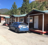 Deer Lodge - Accommodation Houston