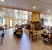 Double Dog Inn - Full Property - Accommodation Houston