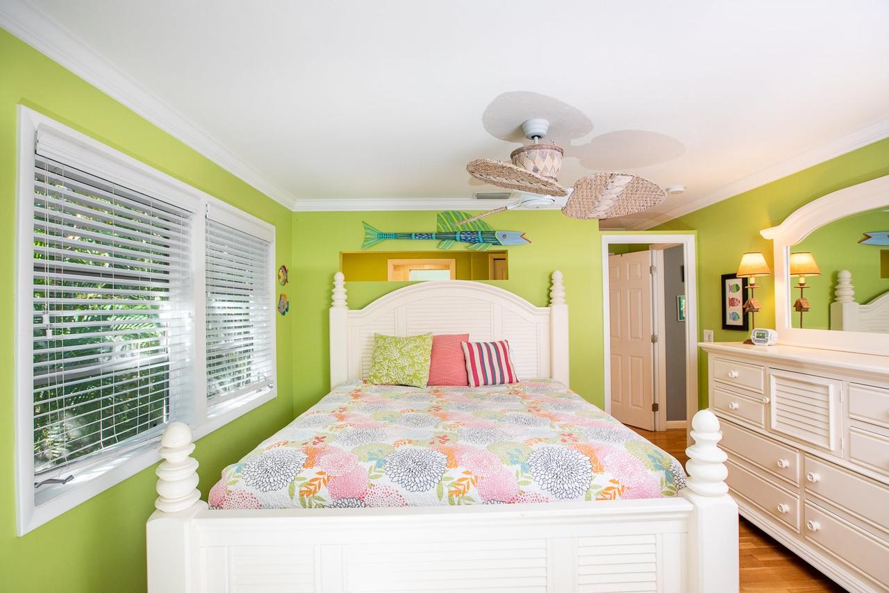 YELLOW FIN ON CARDIUM - thumb 11