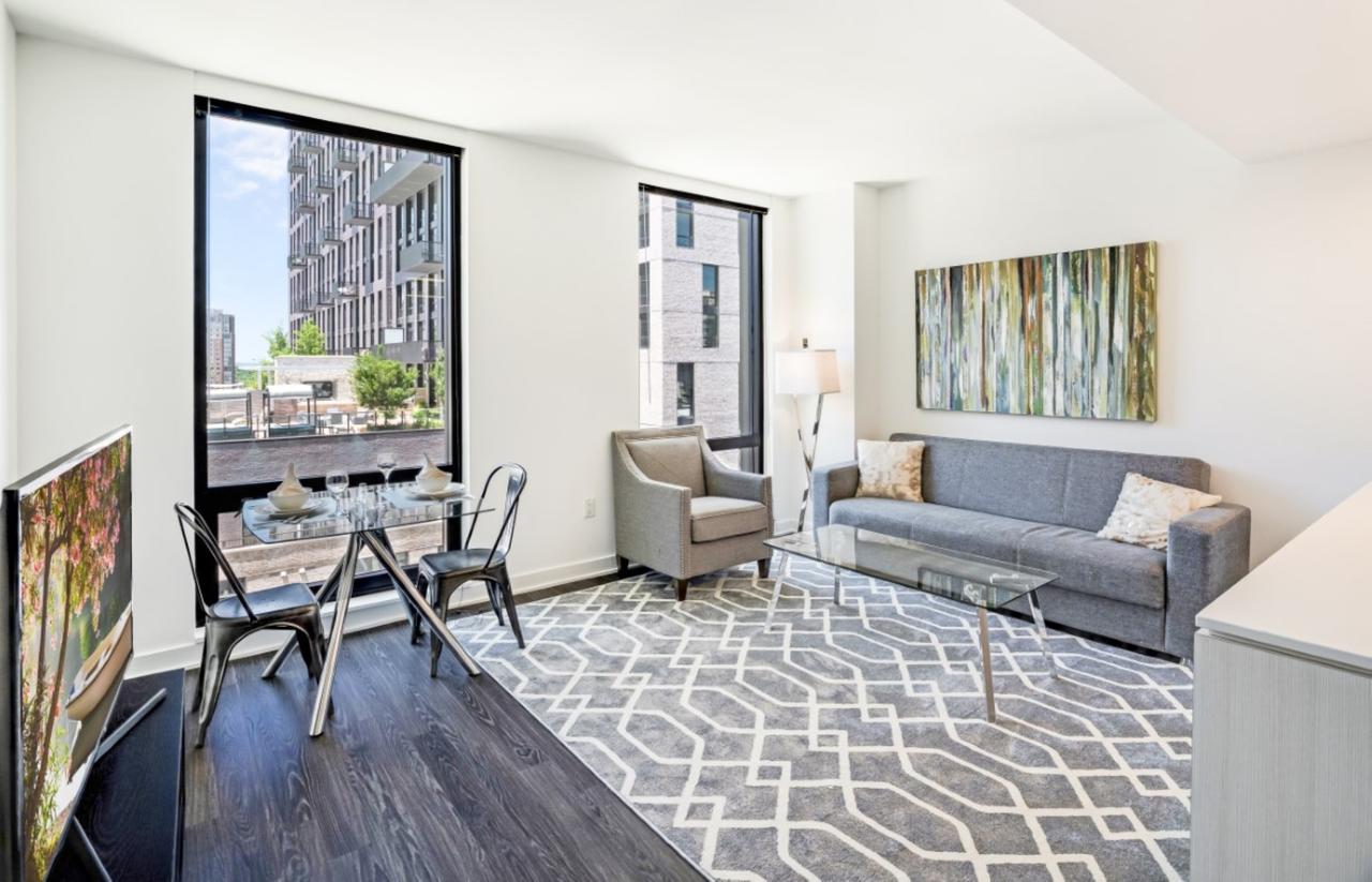 Global Luxury Suites At Reston Town Center - thumb 3